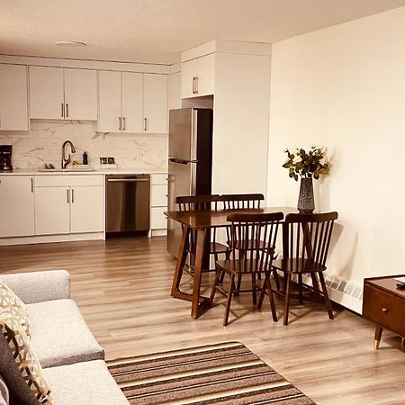 #202 Cozy Mountain View 2 Bedrooms In Dt Canmore Eksteriør bilde